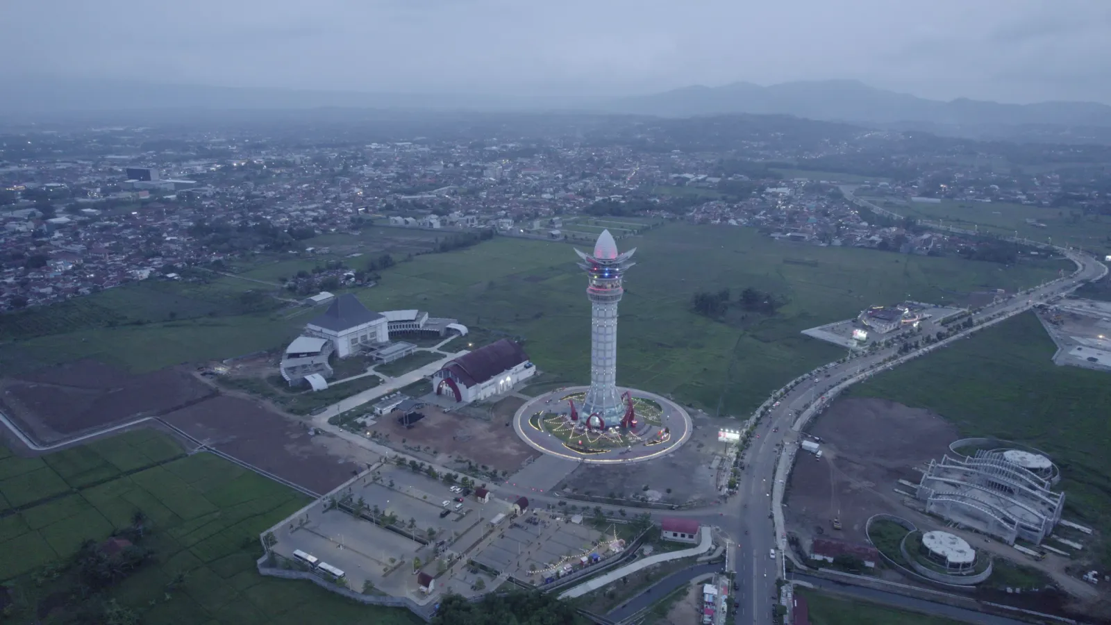 Menara Teratai — foto 10