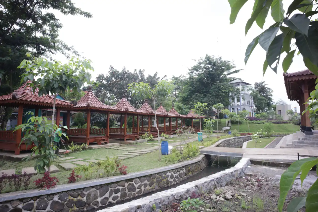 Taman Apung Mas Kemambang — foto 10